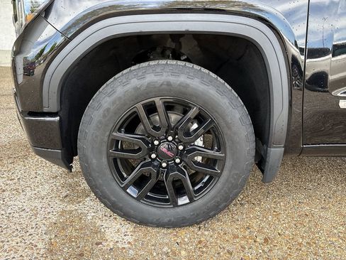 Certified 2023 GMC Sierra 1500 Elevation w/ Elevation Premium Package AWD/4WD image 33