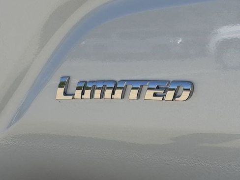 New 2026 Toyota Tacoma Limited AWD/4WD image 9