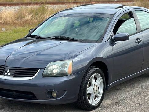 Used 2007 Mitsubishi Galant ES FWD image 3