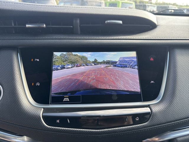 Used 2024 Cadillac XT6 Luxury FWD image 19