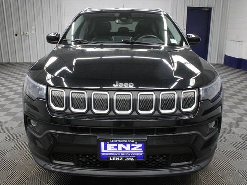 Used 2022 Jeep Compass Latitude w/ Sun and Sound Group AWD/4WD image 47