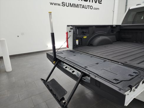 Used 2022 Ford F150 Platinum AWD/4WD image 35