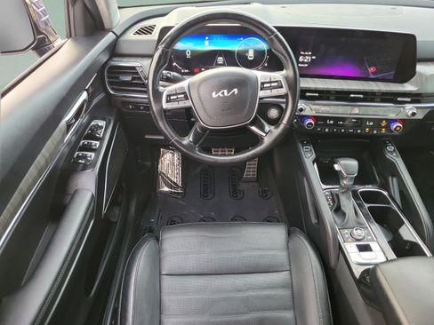 Used 2023 Kia Telluride SX Prestige AWD/4WD image 9