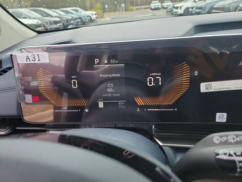 New 2026 Kia Carnival EX image 24