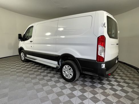 Used 2025 Ford Transit 250 Low Roof w/ Exterior Upgrade Package RWD image 3