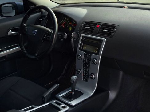 Used 2012 Volvo C30 FWD image 23