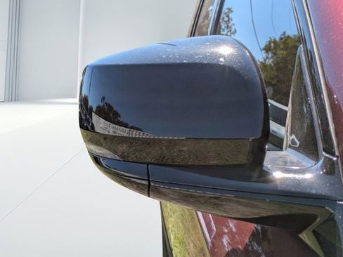 New 2025 Jeep Grand Cherokee Altitude image 10