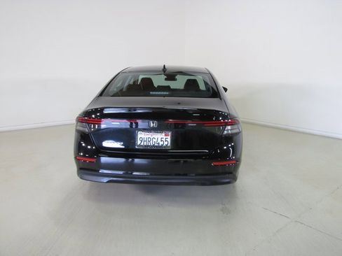 Certified 2023 Honda Accord LX image 22