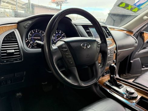 Used 2014 INFINITI QX80 4WD w/ Theater Package image 11