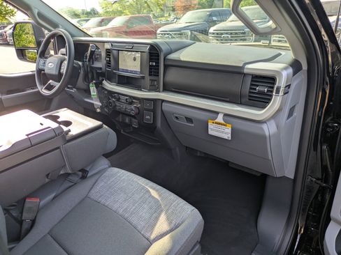 New 2026 Ford F350 XLT AWD/4WD image 39