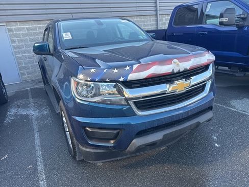 Used 2019 Chevrolet Colorado LT image 2