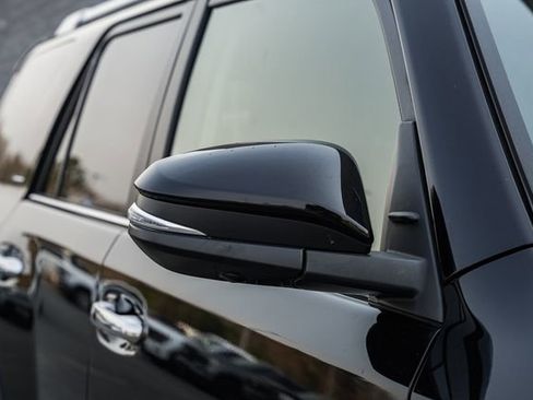 Used 2022 Toyota 4Runner Limited image 18