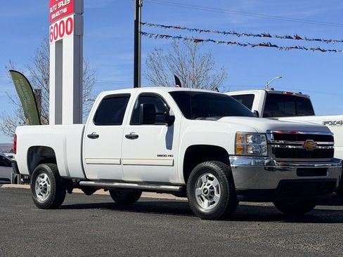 Used 2014 Chevrolet Silverado 2500 LT image 36