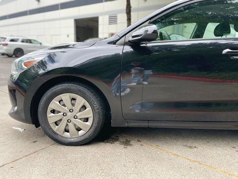 Used 2019 Kia Rio S FWD image 7