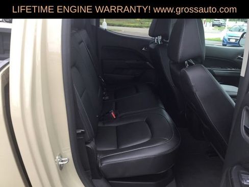 Used 2022 Chevrolet Colorado ZR2 AWD/4WD image 12