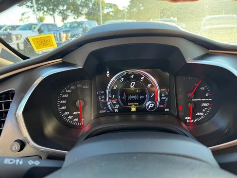 Used 2019 Chevrolet Corvette Stingray Coupe w/ Battery Protection Package RWD image 20