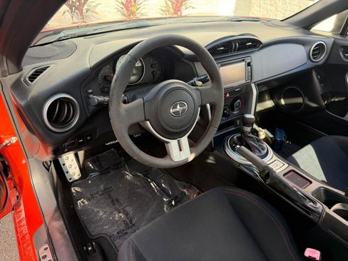 Used 2015 Scion FR-S RWD image 24