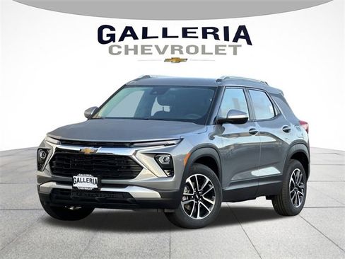 New 2026 Chevrolet TrailBlazer LT image 1