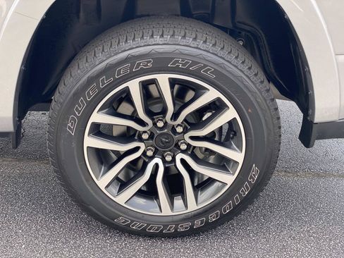 Used 2026 RAM 1500 Limited w/ Trailer Tow Group AWD/4WD image 17