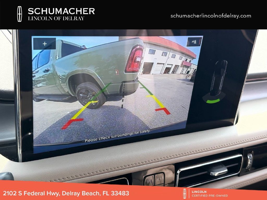 Used 2022 Lincoln Nautilus FWD w/ Premium Package image 18
