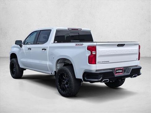 Used 2020 Chevrolet Silverado 1500 LT Trail Boss AWD/4WD image 8