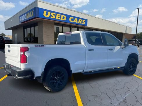 Used 2025 Chevrolet Silverado 1500 LT Trail Boss w/ Convenience Package II AWD/4WD image 5