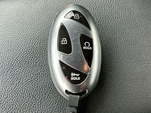 Used 2025 Hyundai Elantra SEL FWD image 27