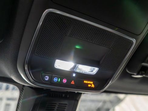 New 2026 Chevrolet Equinox RS w/ Convenience Package III AWD/4WD image 25