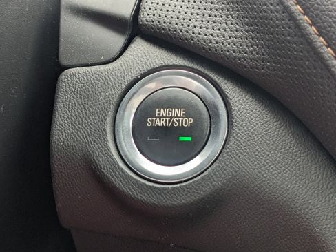 Used 2022 Chevrolet Equinox Premier image 30