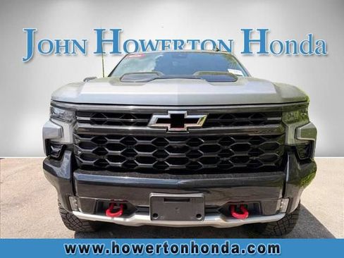 Used 2024 Chevrolet Silverado 1500 ZR2 w/ Technology Package AWD/4WD image 3