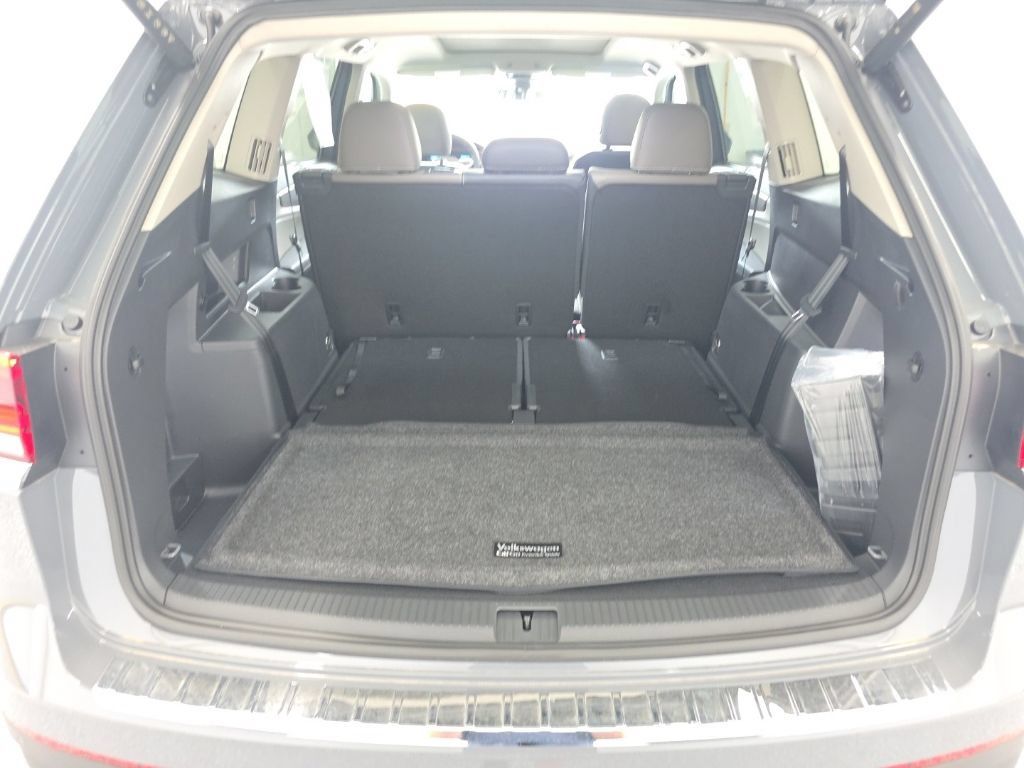 New 2026 Volkswagen Atlas SEL AWD/4WD image 17