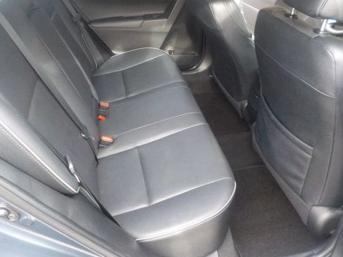 Used 2015 Toyota Corolla S Premium image 10