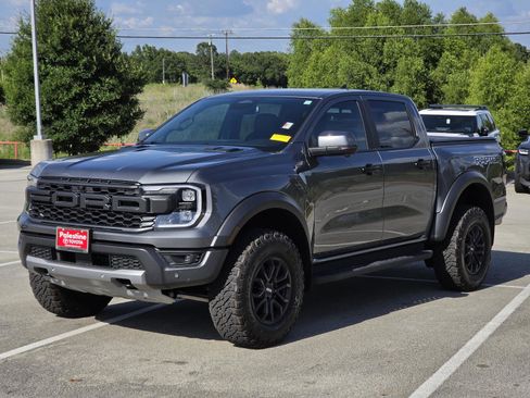 Used 2025 Ford Ranger Raptor AWD/4WD image 3