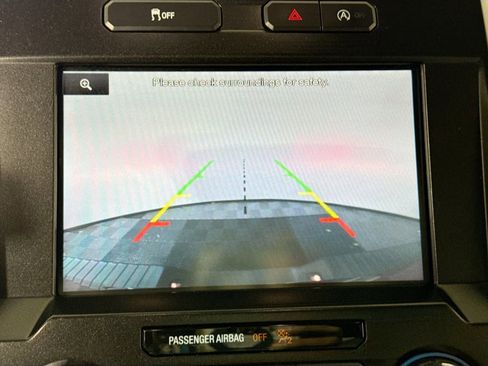 Used 2015 Ford F150 Lariat image 15