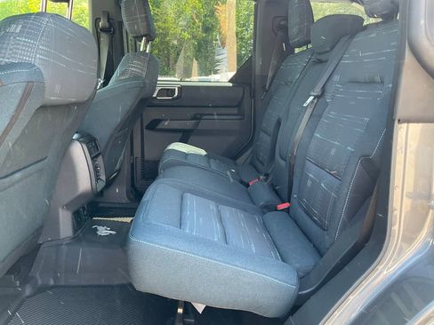 Used 2025 Ford Bronco Heritage Edition AWD/4WD image 14