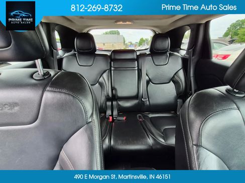 Used 2015 Jeep Cherokee Limited AWD/4WD image 17