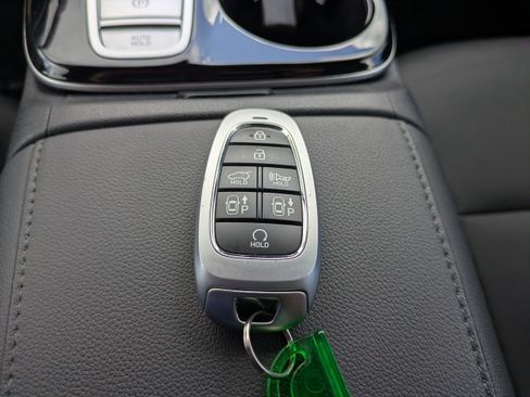 Certified 2023 Hyundai Tucson Limited FWD image 33