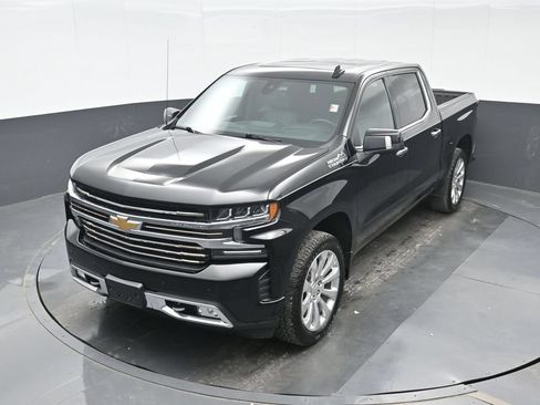 Used 2020 Chevrolet Silverado 1500 High Country w/ Technology Package AWD/4WD image 25
