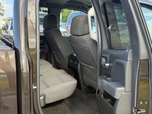 Used 2018 Chevrolet Silverado 1500 LT w/ All Star Edition image 31