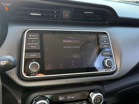 Used 2018 Nissan Kicks SV w/ Exterior Electronics Package FWD image 11