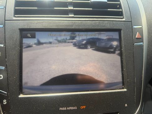 Used 2013 Lincoln MKZ AWD image 18