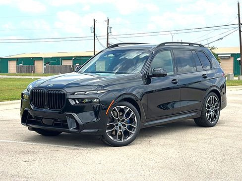 New 2027 BMW X7 xDrive40i w/ Executive Package AWD/4WD image 2