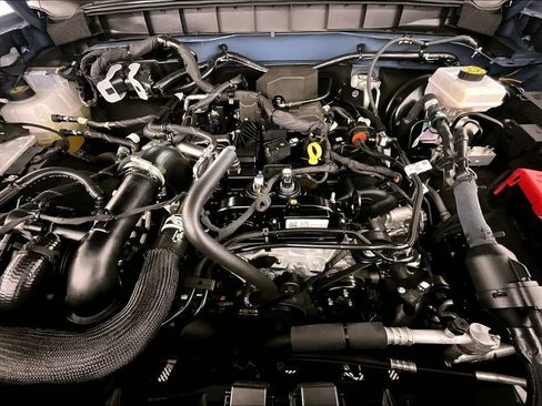 Used 2024 Ford Bronco Outer Banks image 9