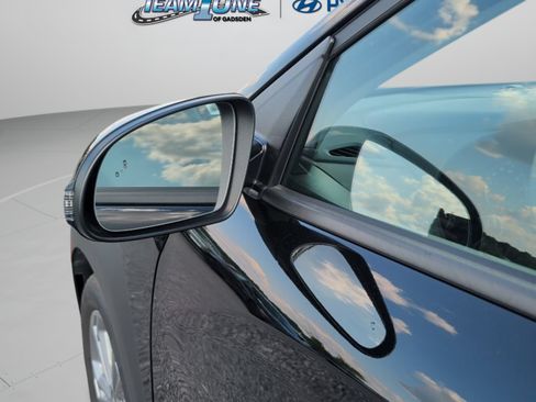 Used 2023 Hyundai Kona SEL FWD image 45