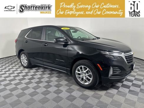 Used 2023 Chevrolet Equinox LT image 1