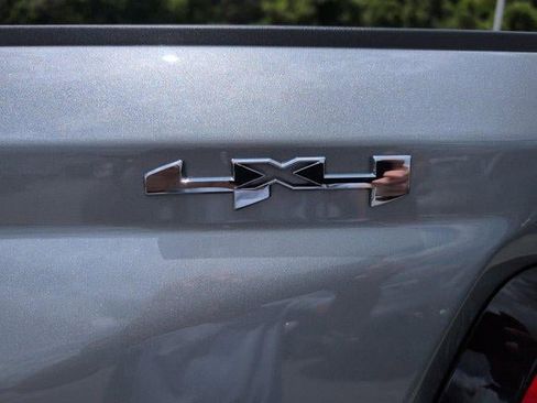 New 2026 GMC Canyon Elevation w/ Convenience Package AWD/4WD image 5