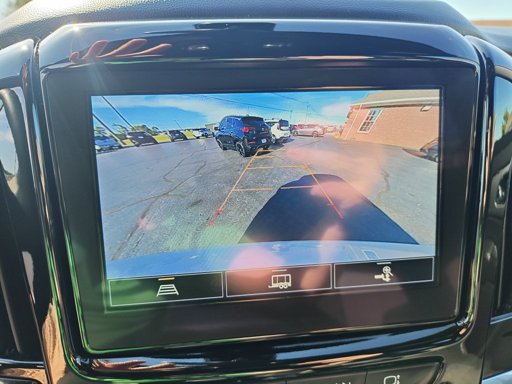 Used 2023 Chevrolet Traverse LT w/ LPO, Floor Liner Package AWD/4WD image 25