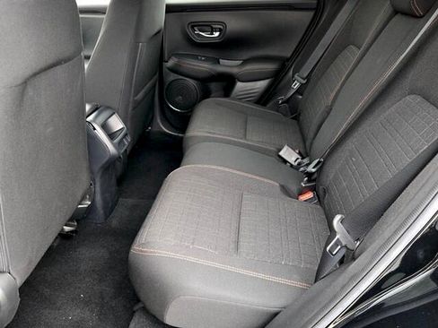 Used 2024 Honda HR-V Sport image 11