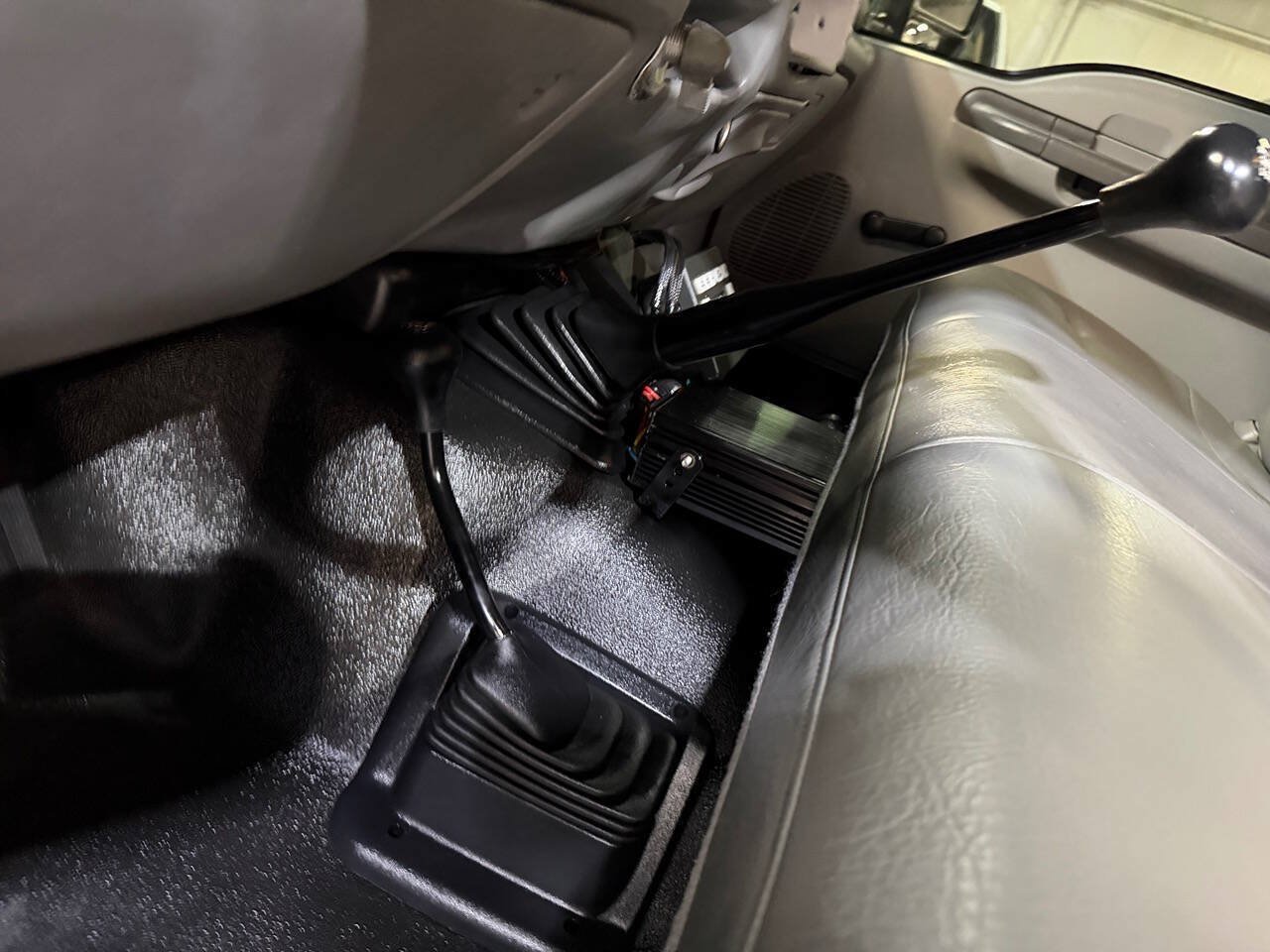 Used 2002 Ford F250 XL AWD/4WD image 50