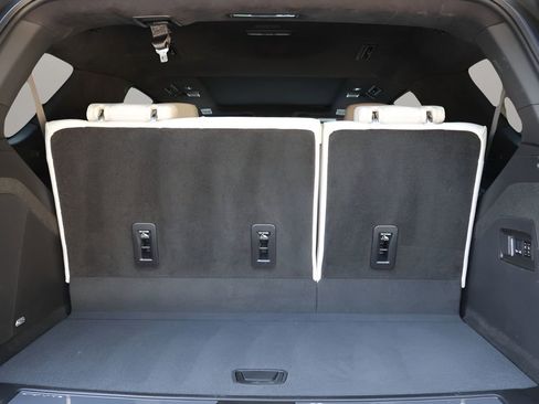 Certified 2025 Cadillac Escalade Sport Platinum image 21